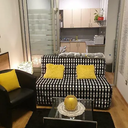 Studio Two Roses Apartmán