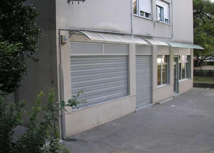 Studio Two Roses Apartman Split